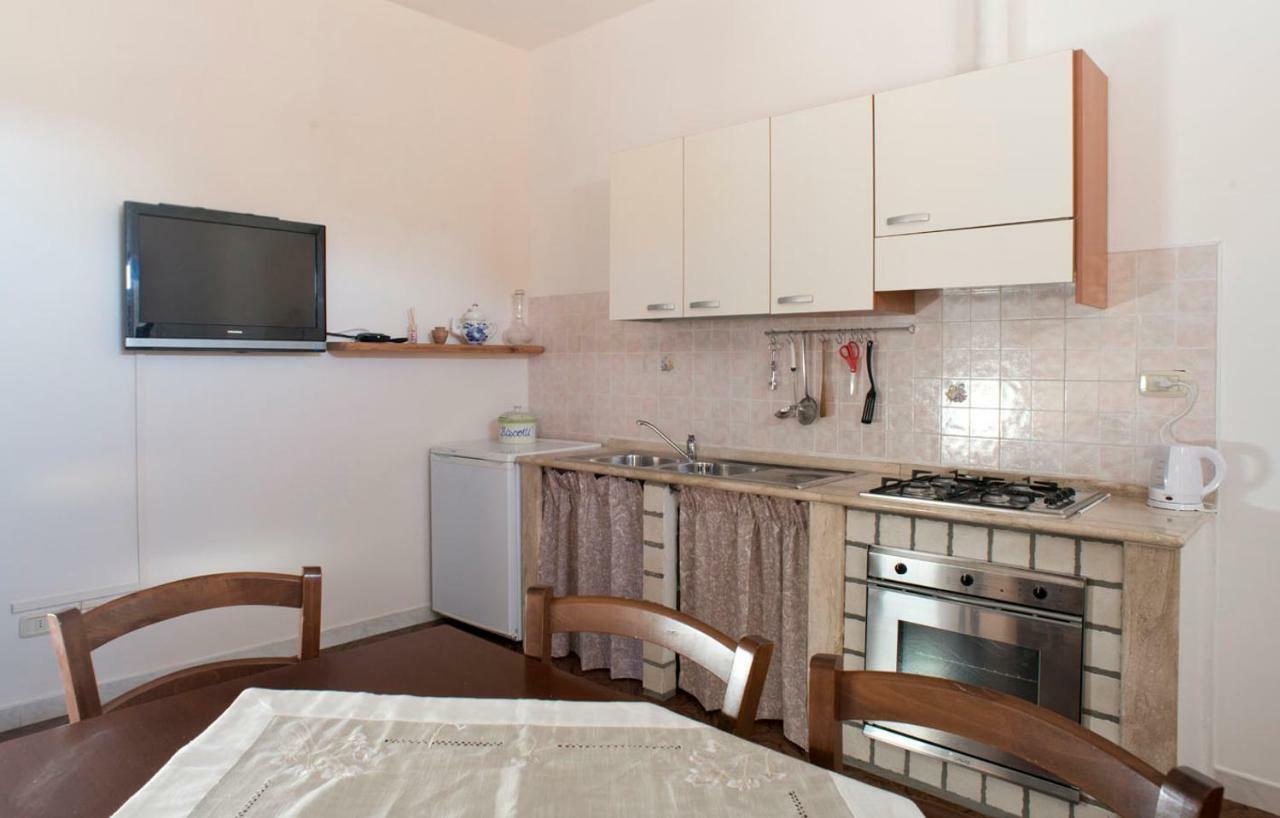 Апартаменты Agriturismo Colle Al Sole Кастильоне-дель-Лаго Экстерьер фото