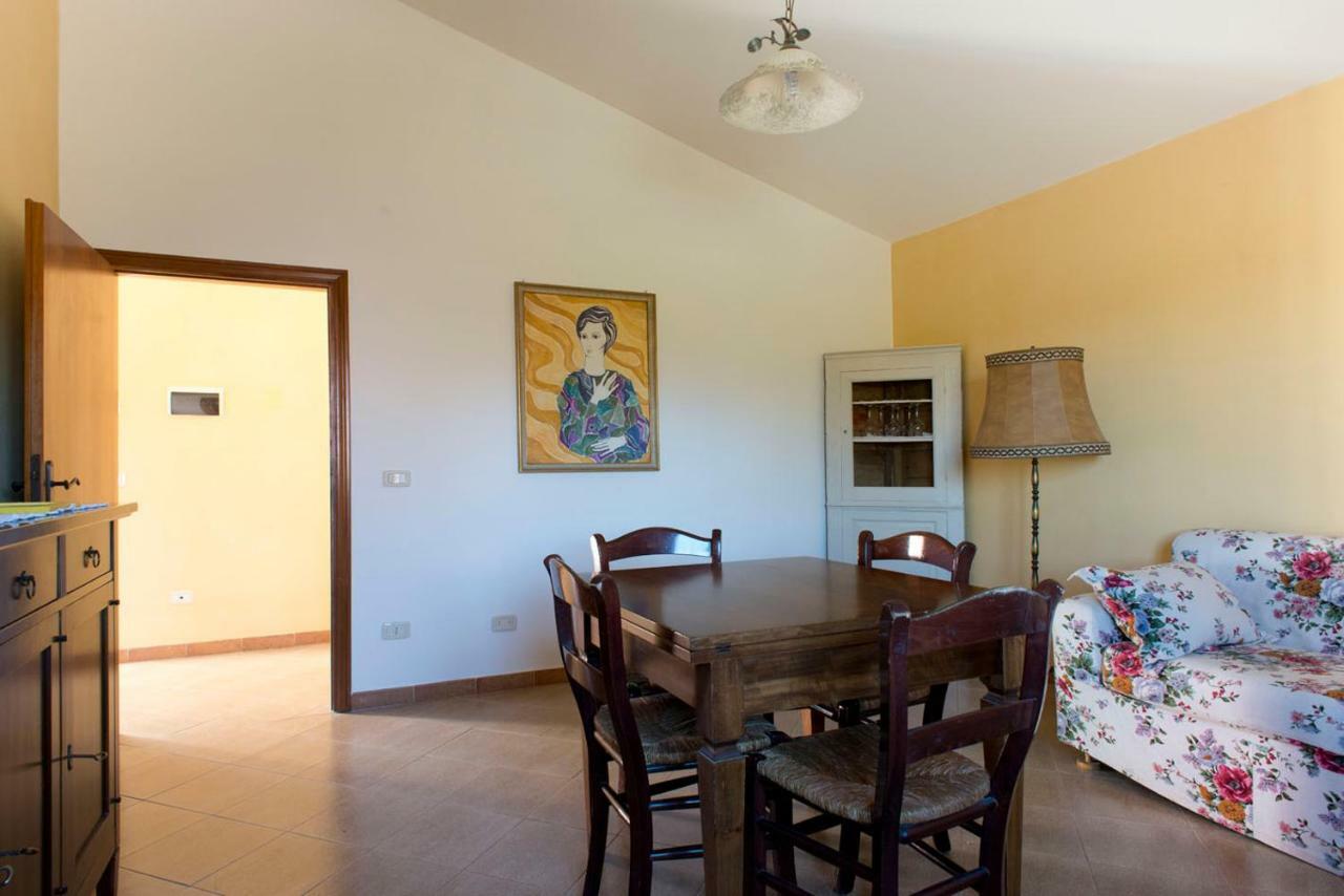 Апартаменты Agriturismo Colle Al Sole Кастильоне-дель-Лаго Экстерьер фото